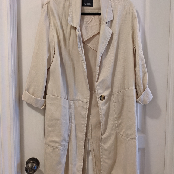 Long trench coat - Picture 1 of 3